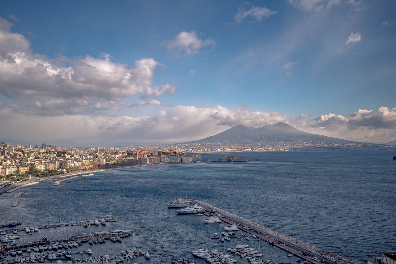 Bay of Napoli famous for Neapolitan-style pizza