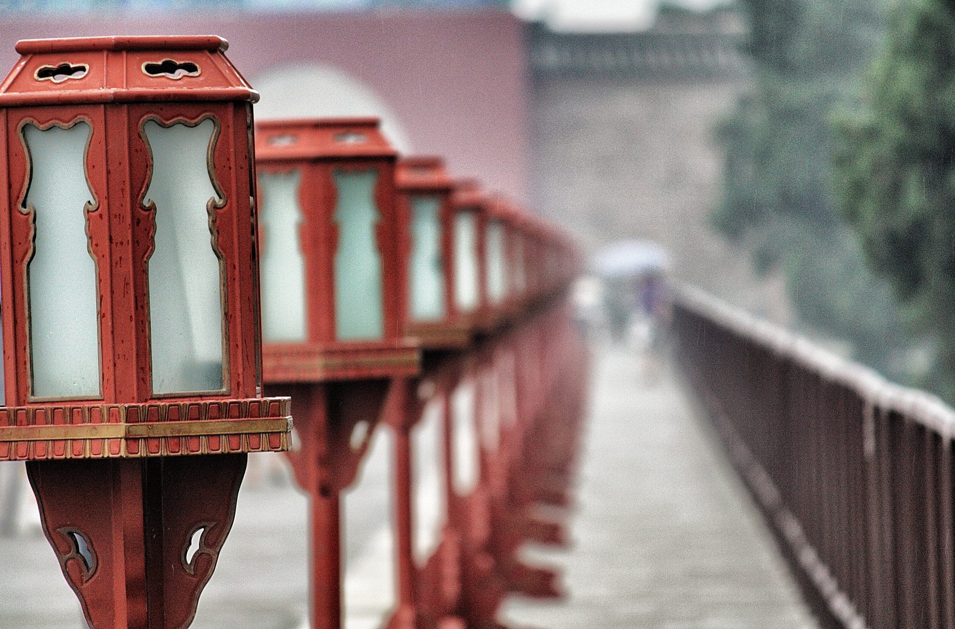 Chinese post lamps